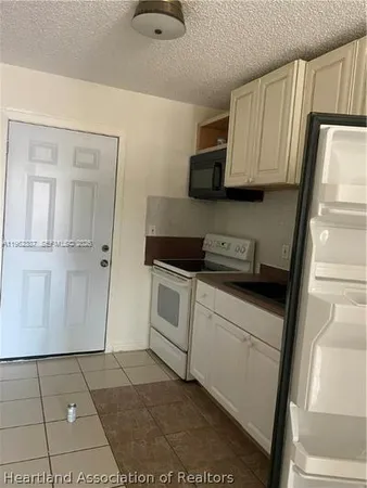 $479,900 | 4131 Commercial Drive, Sebring, FL 33870