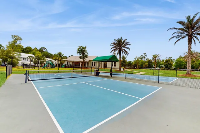 a view of a tennis court