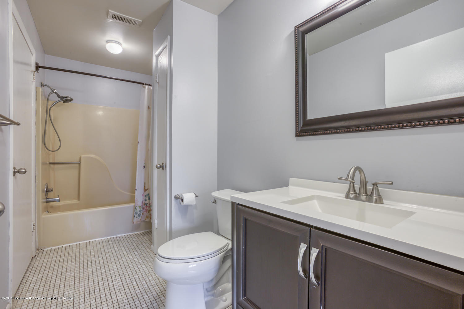 501 Harding Road, Unit 6 Freehold, NJ 07728 - Photo 10 of 13 501 Harding Rd Unit 6 Freehold-large-011