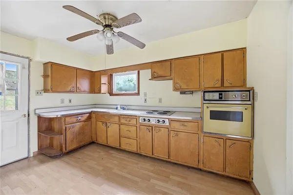 $140,000 | 105 Pine Street, Trafford, PA 15085
