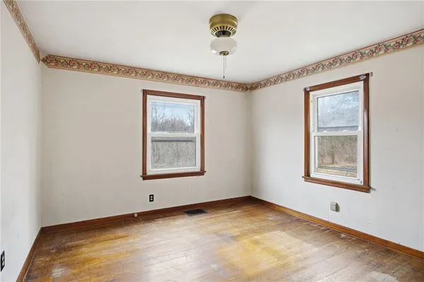 $140,000 | 105 Pine Street, Trafford, PA 15085