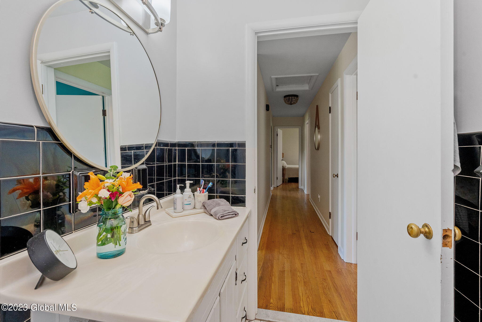 2742 Curry Road Colonie, NY 12303 - Photo 20 of 30 30-web-or-mls-2742-curry-rd