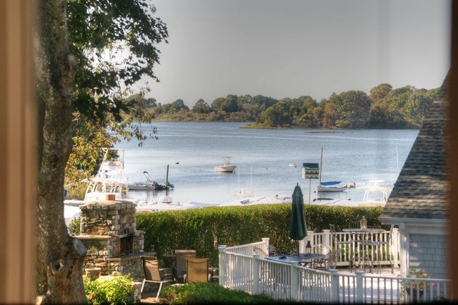 40 Town Dock Road Charlestown, RI 02813 - Photo 2 of 24