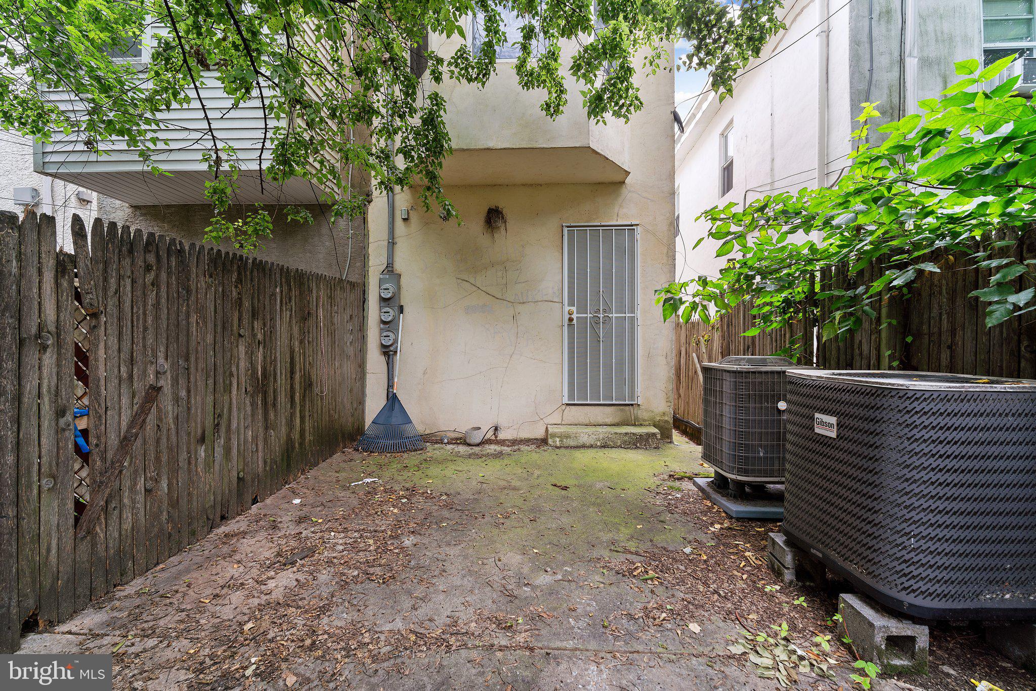 1729 Fontain Street, Unit 1 Philadelphia, PA 19121 - Photo 21 of 25