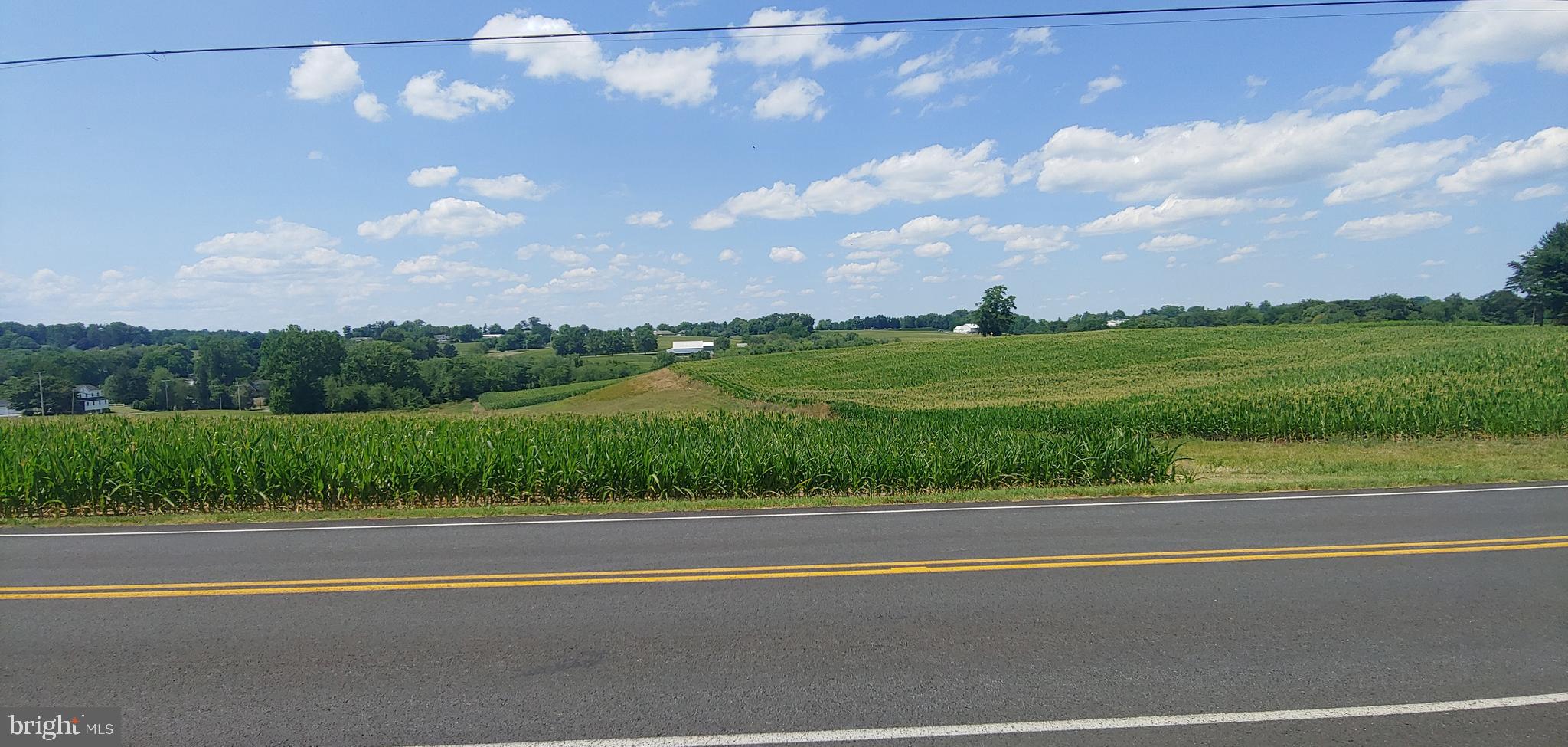 457 Foreman Road Elizabethtown, PA 17022 - Photo 5 of 15 Front view