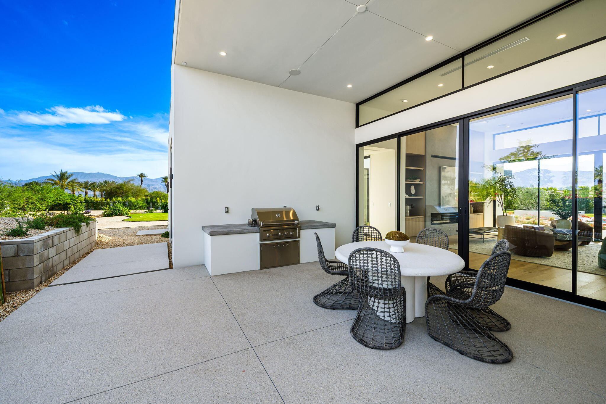 3 Wren Court Rancho Mirage, CA 92270 - Photo 44 of 85 53-web-or-mls-ASWren_OPMG_0426_054