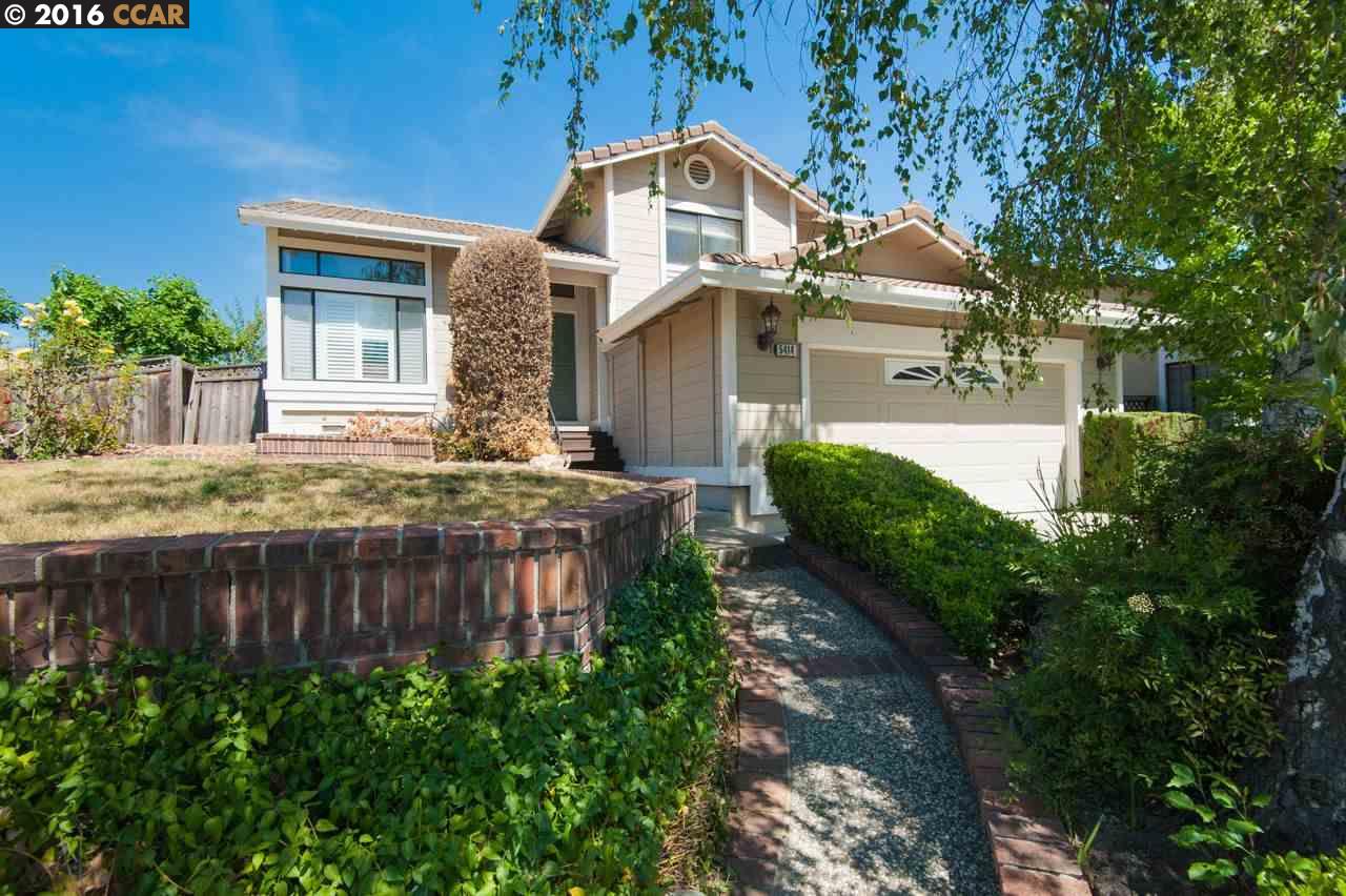 5414 Paso Del Rio Court Concord, CA 94521 - Photo 1 of 1 a front view of a house with garden
