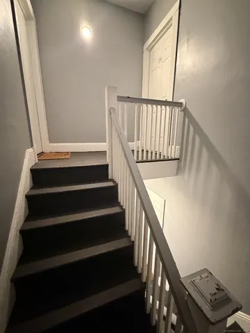 $1,300 | 42 Redding Street, Unit 3W, Hartford, CT 06114