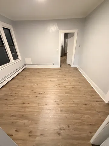 $1,300 | 42 Redding Street, Unit 3W, Hartford, CT 06114