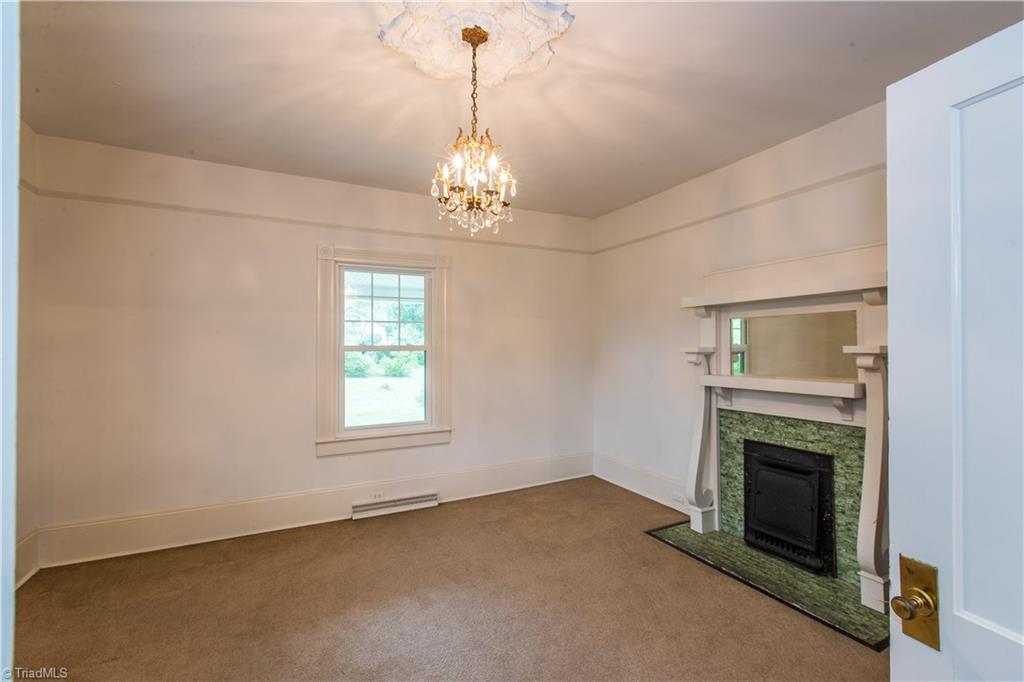 7410 Walnut Cove Road Walkertown, NC 27051 - Photo 8 of 29 Gallery Image 8