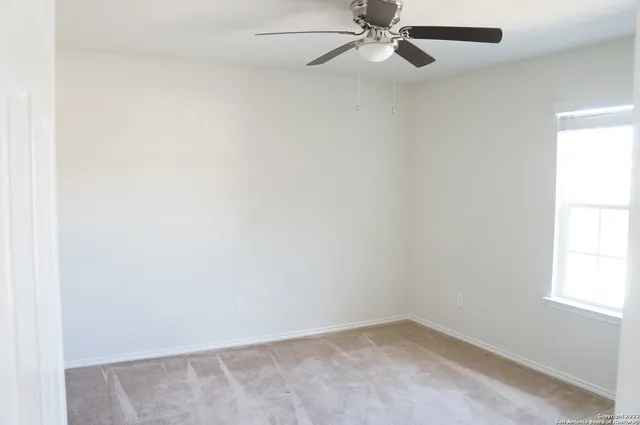 $1,950 | 11410 Unbridled, San Antonio, TX 78245