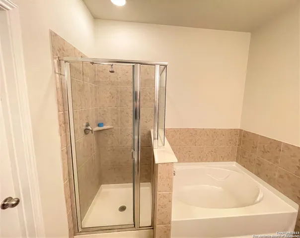 $1,950 | 11410 Unbridled, San Antonio, TX 78245