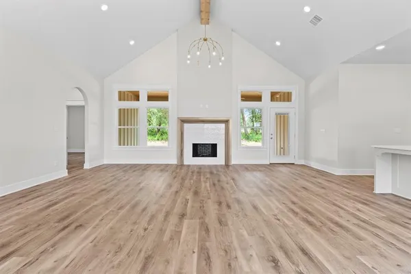 $557,700 | 17300 Woodcrest Circle, Lindale, TX 75771