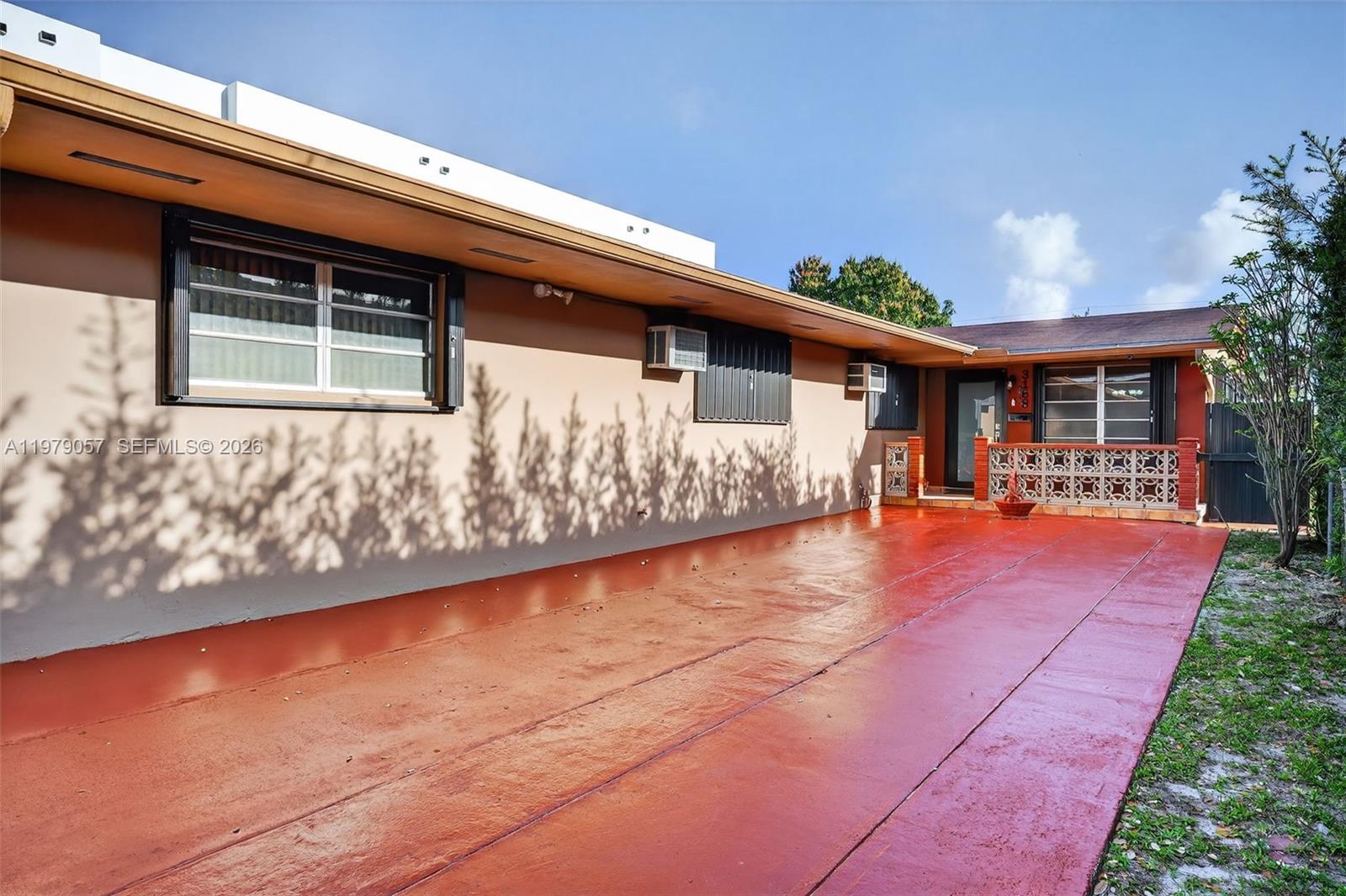 3166 Southwest 22nd Terrace Miami, FL 33145 - Photo 4 of 36