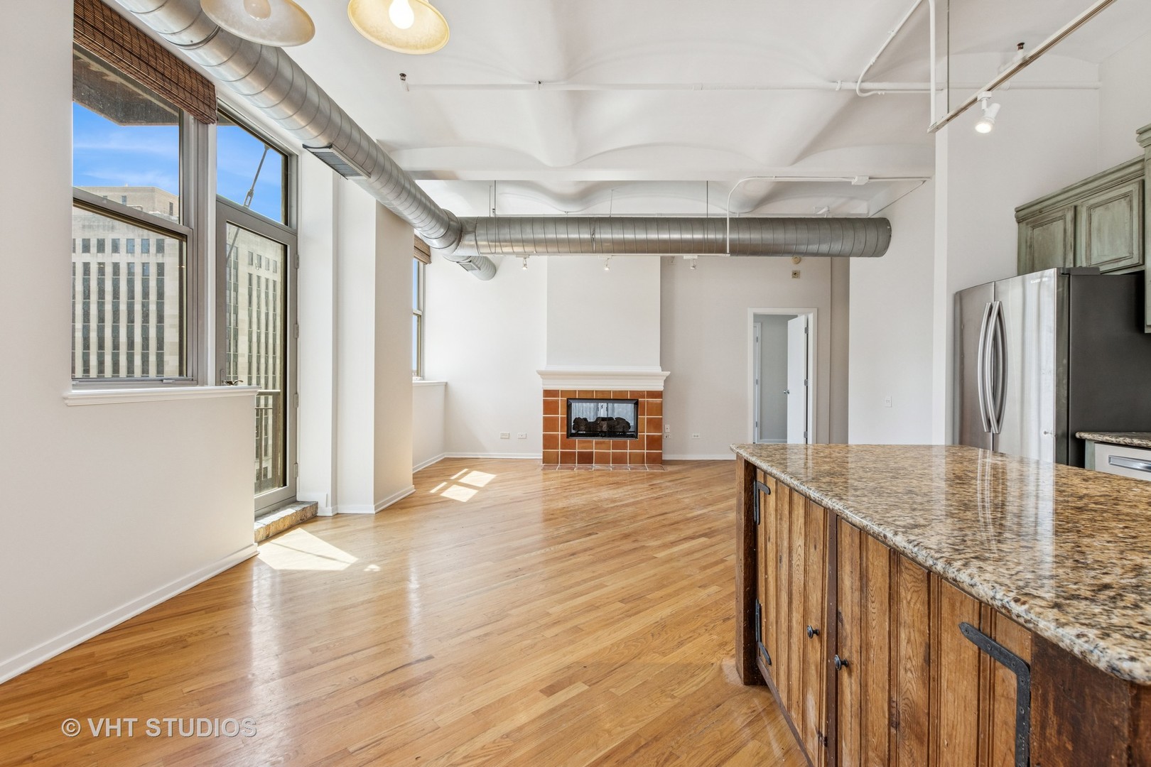 500 South Clinton Street, Unit 710 Chicago, IL 60607 - Photo 12 of 26