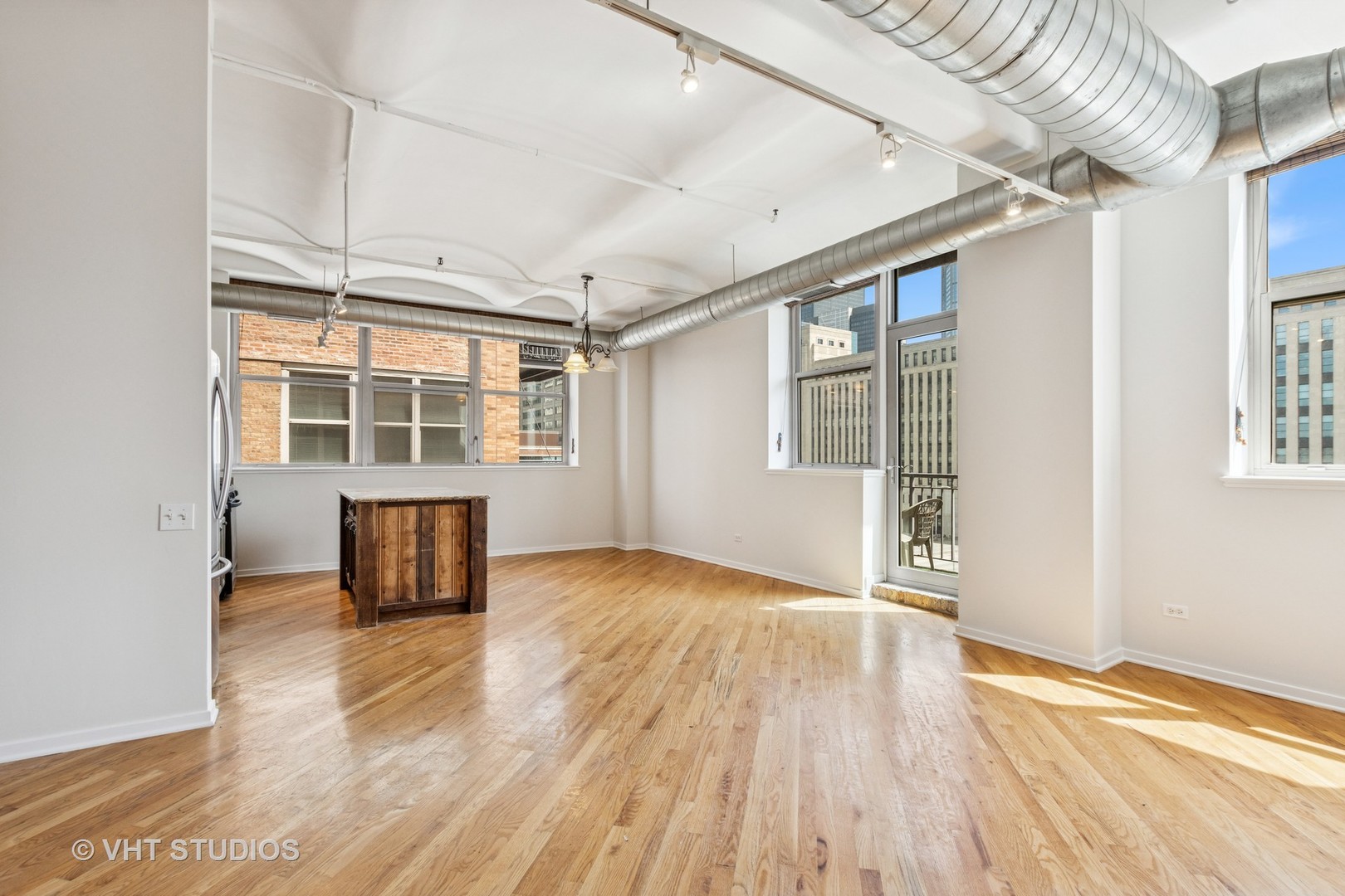 500 South Clinton Street, Unit 710 Chicago, IL 60607 - Photo 7 of 26
