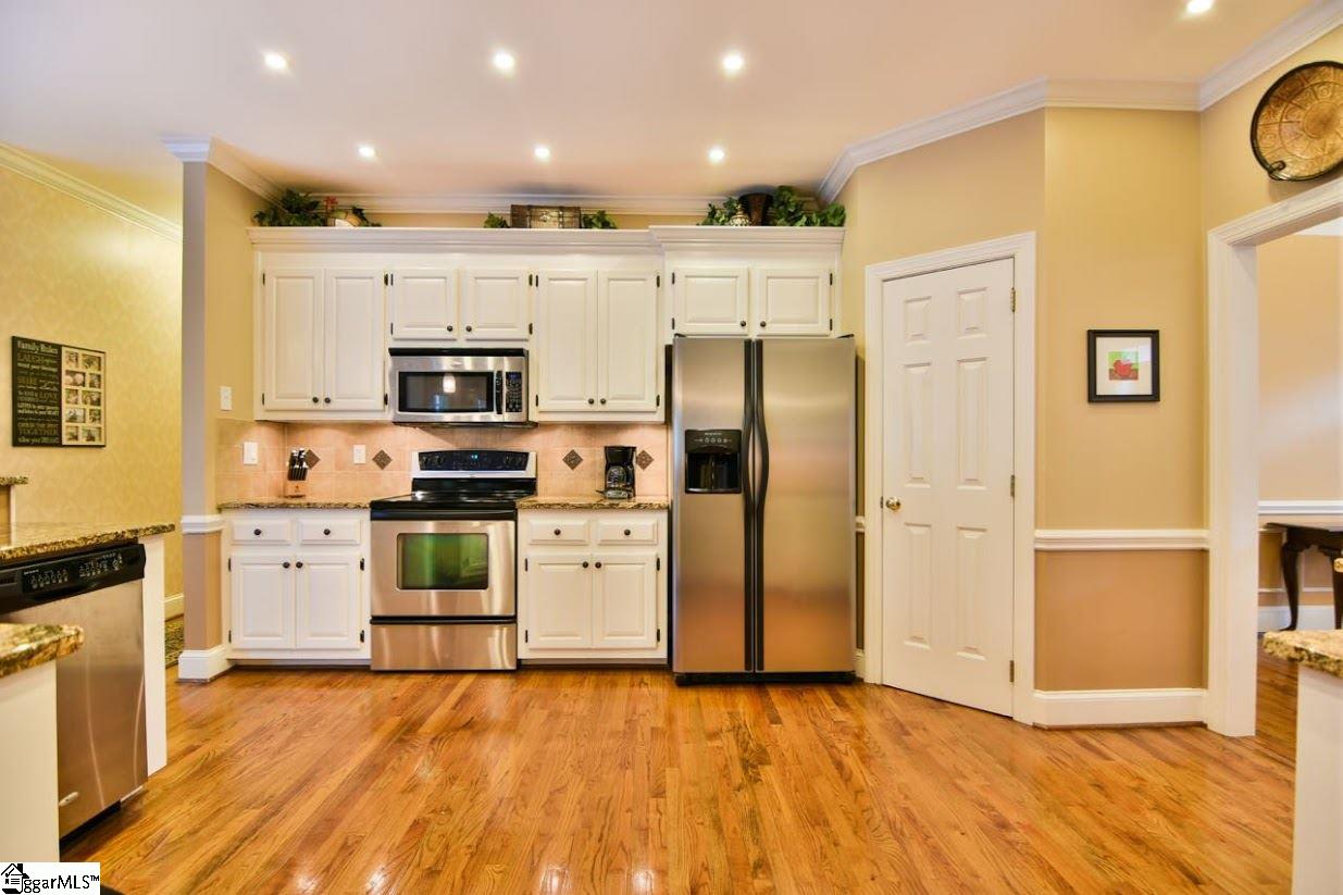 302 Quail Ridge Drive Simpsonville, SC 29680 - Photo 12 of 31 Gallery Image 12