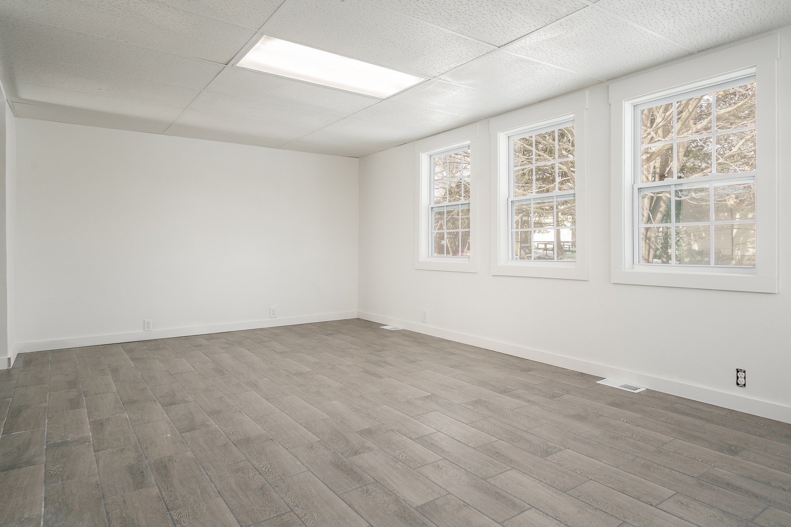 617 East 3rd Street Byron, IL 61010 - Photo 18 of 40