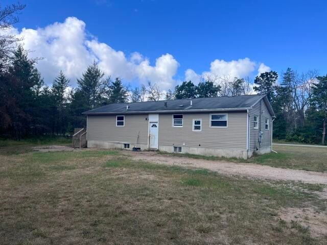 961 Dusty Road Irons, MI 49644 - Photo 6 of 25 Gallery Image 6