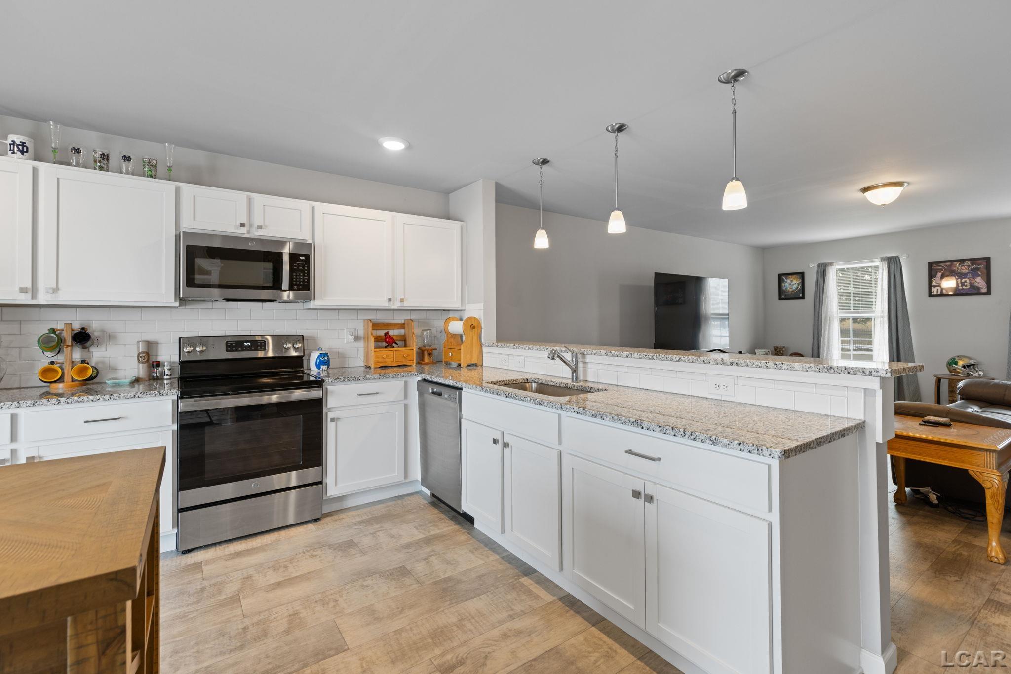 3324 Sutton Road Tecumseh, MI 49286 - Photo 13 of 44
