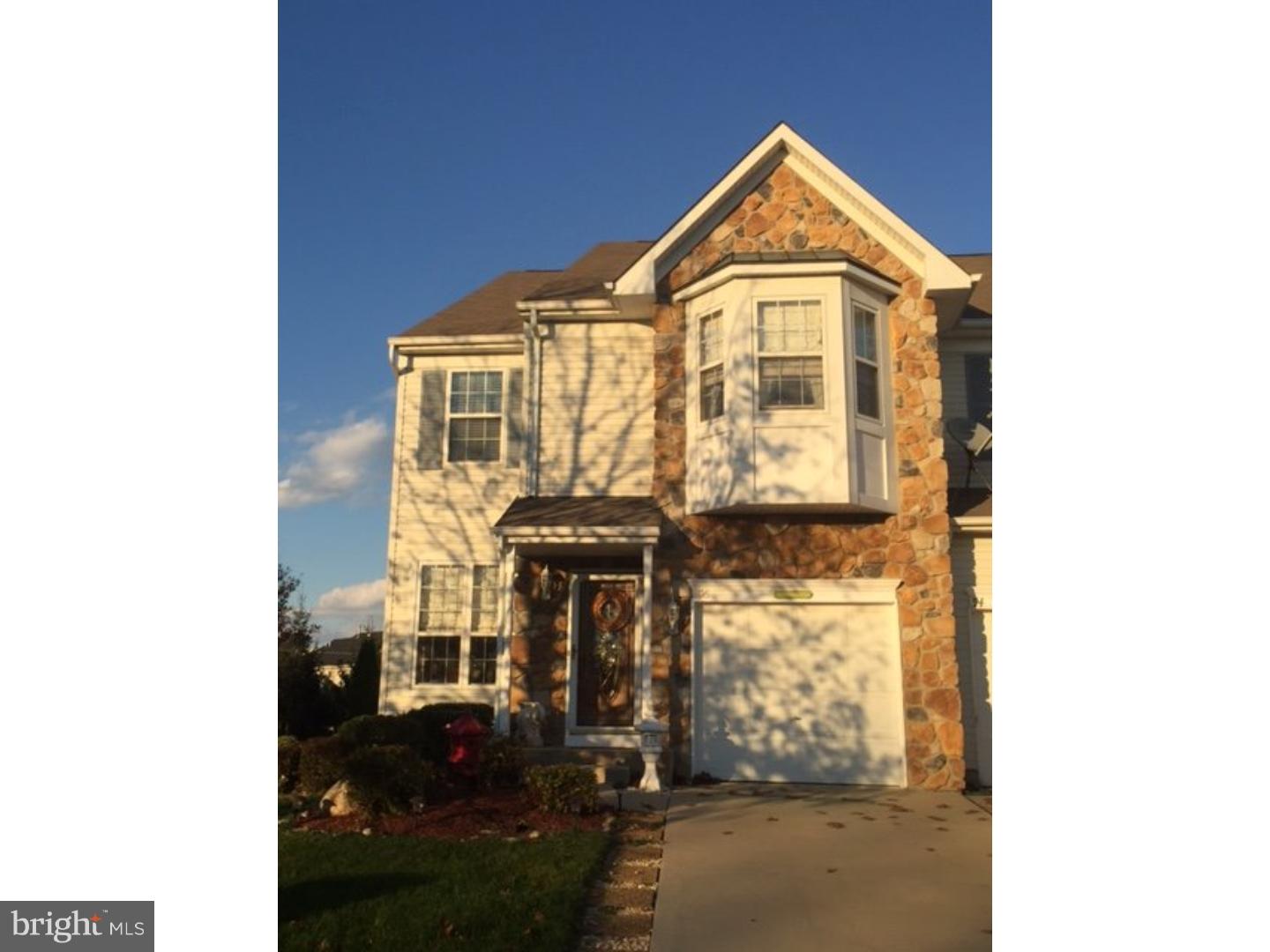 96 Threadleaf Terrace Burlington, NJ 08016 - Photo 2 of 16