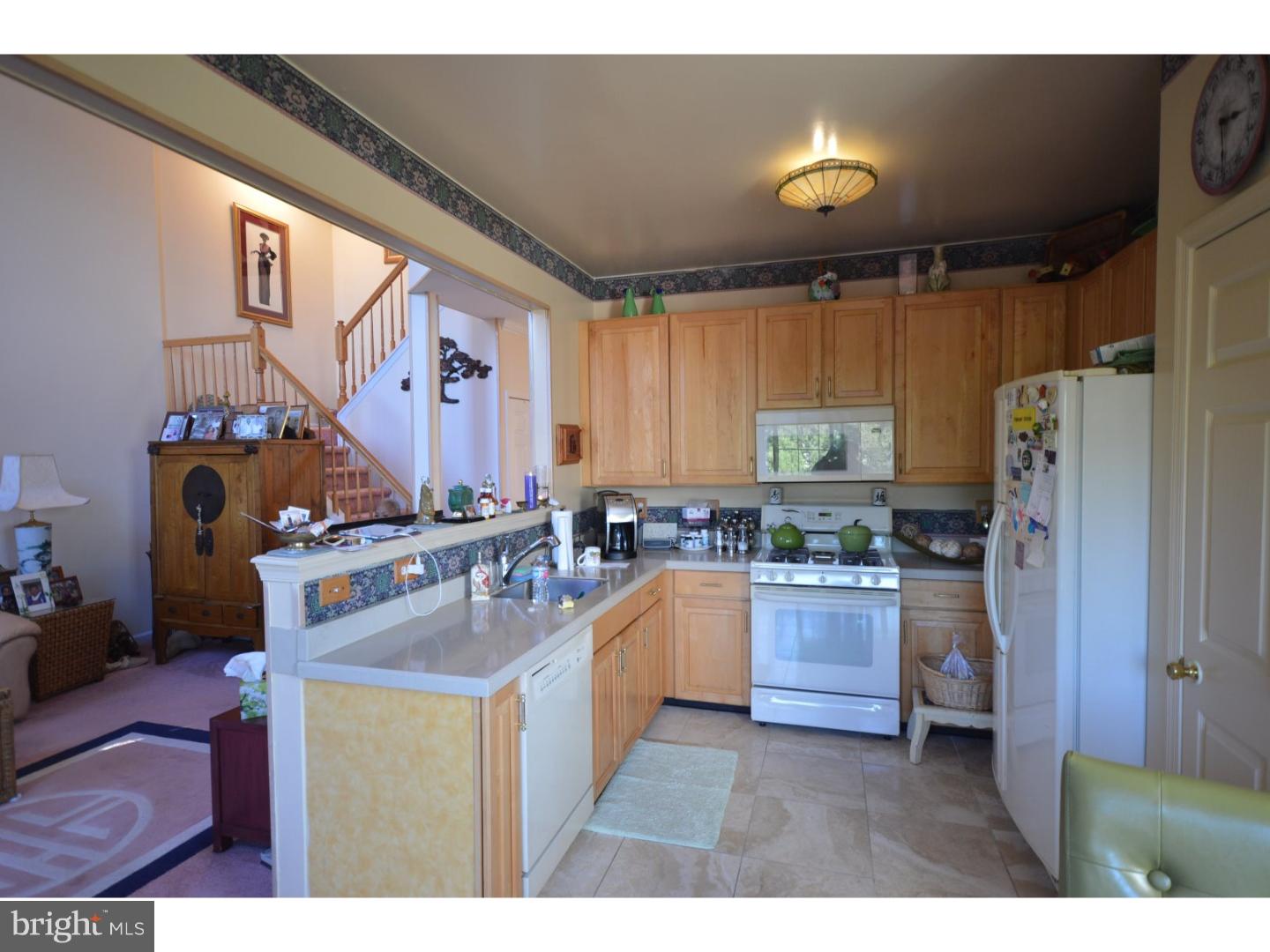 96 Threadleaf Terrace Burlington, NJ 08016 - Photo 8 of 16