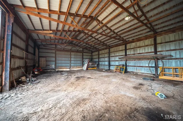 $740,000 | 1619 Krause Road, Golden Eagle, IL 62036