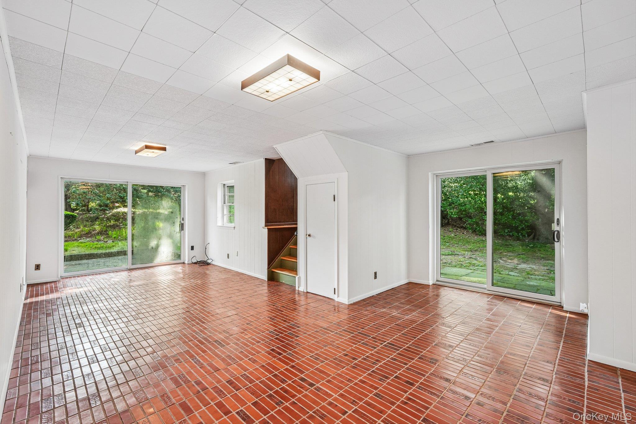 234 Duxbury Road Purchase, NY 10577 - Photo 17 of 29