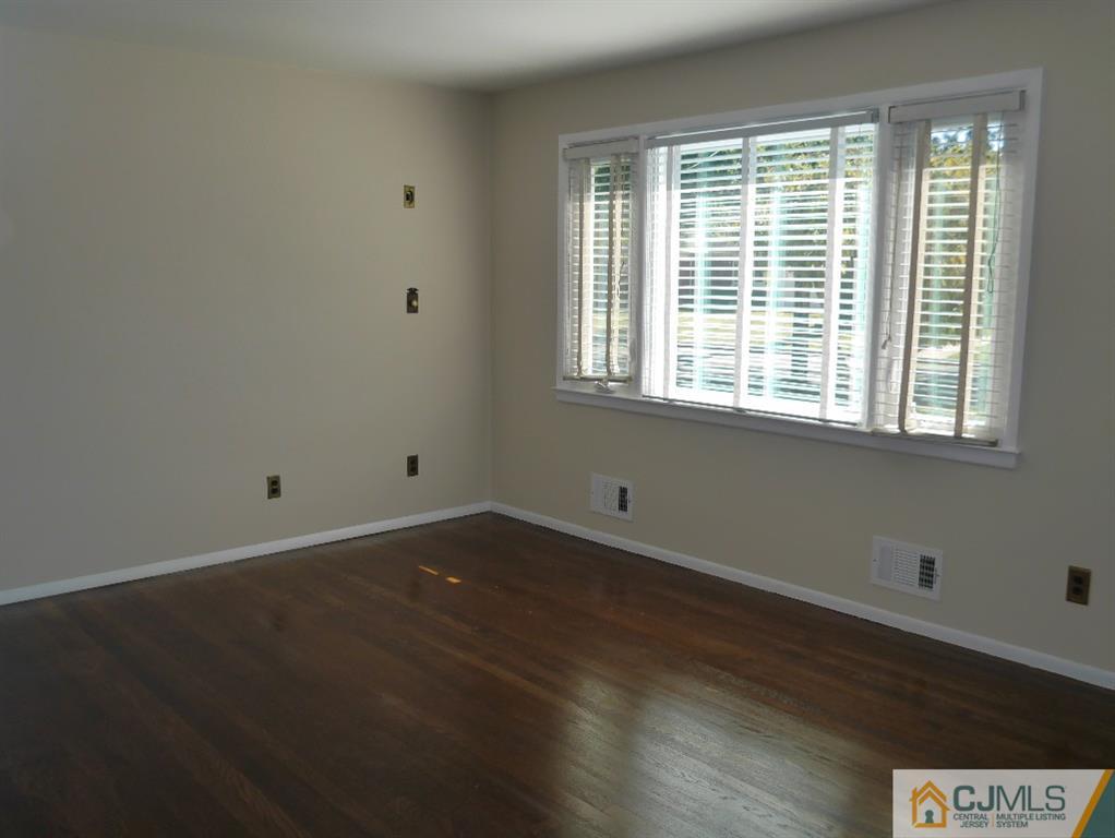 350 Morristown Road Linden, NJ 07036 - Photo 3 of 14 Gallery Image 3