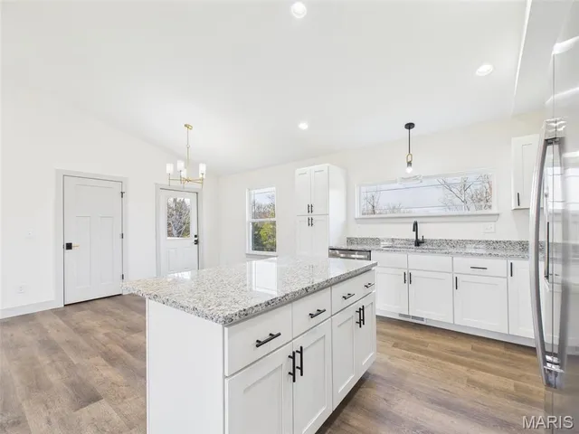 $354,900 | 176 Teton Pass, Waynesville, MO 65583