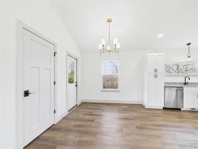 $354,900 | 176 Teton Pass, Waynesville, MO 65583