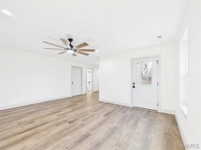 $354,900 | 176 Teton Pass, Waynesville, MO 65583