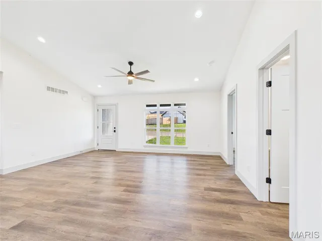 $354,900 | 176 Teton Pass, Waynesville, MO 65583