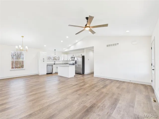 $354,900 | 176 Teton Pass, Waynesville, MO 65583