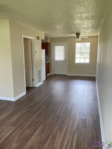 $1,000 | 40449 West Hernandez Drive, Unit 4, Prairieville, LA 70769