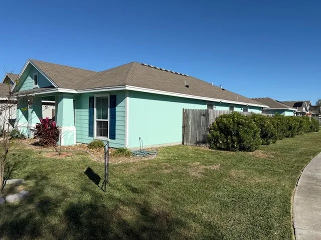 $2,000 | 7315 Russ Lane, Corpus Christi, TX 78414