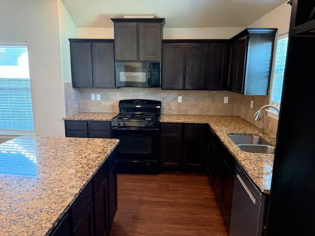 $2,000 | 7315 Russ Lane, Corpus Christi, TX 78414