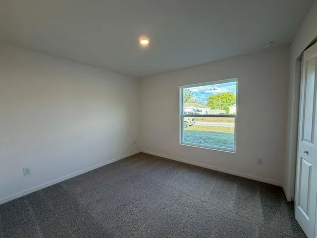 $2,000 | 7785 104th Court, Vero Beach, FL 32967