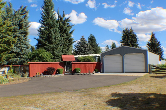 3208 East Denison-Chattaroy Road Chattaroy, WA 99003 - Photo 1 of 20 Gallery Image 1