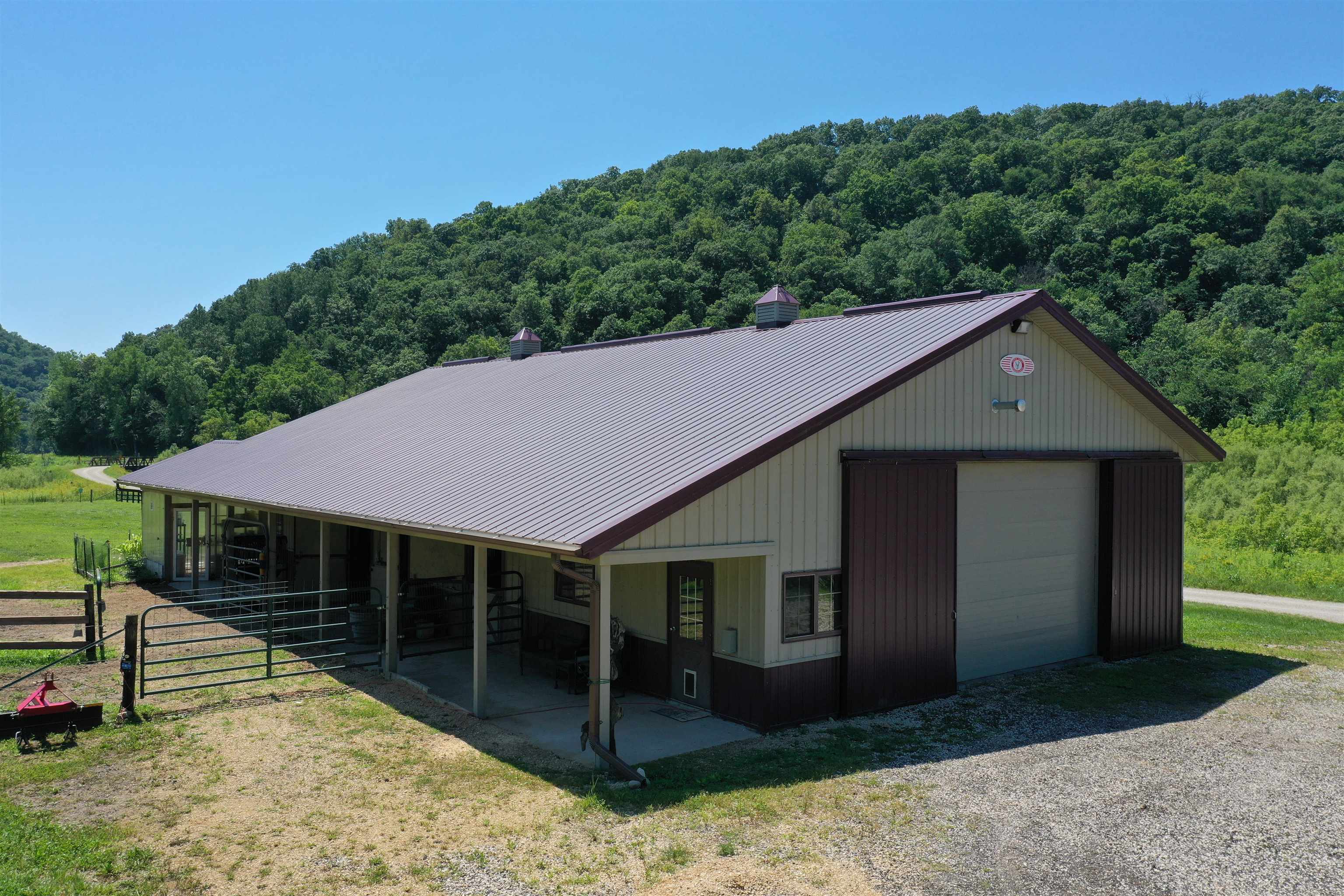 2839 Blair Road New Albin, IA 52160 - Photo 35 of 62