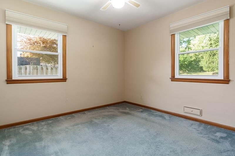 2323 Wisconsin Road Rockford, IL 61108 - Photo 16 of 35 Gallery Image 16