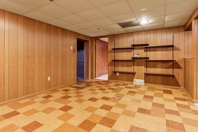 2323 Wisconsin Road Rockford, IL 61108 - Photo 29 of 35 Gallery Image 29
