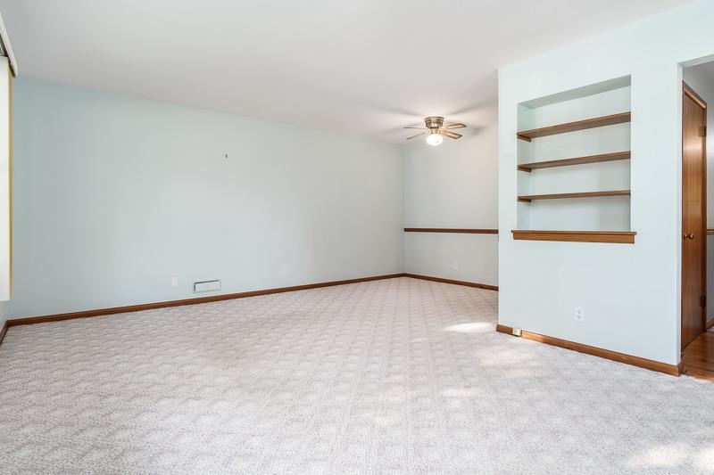 2323 Wisconsin Road Rockford, IL 61108 - Photo 6 of 35 Gallery Image 6