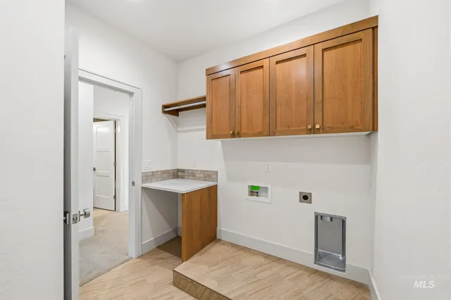 $769,900 | 5287 N River, Garden City, ID 83714