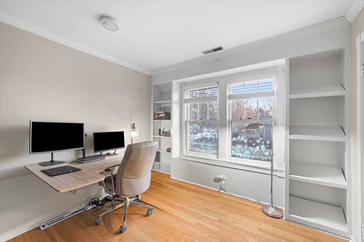 320 Noble Avenue Lake Forest, IL 60045 - Photo 19 of 33