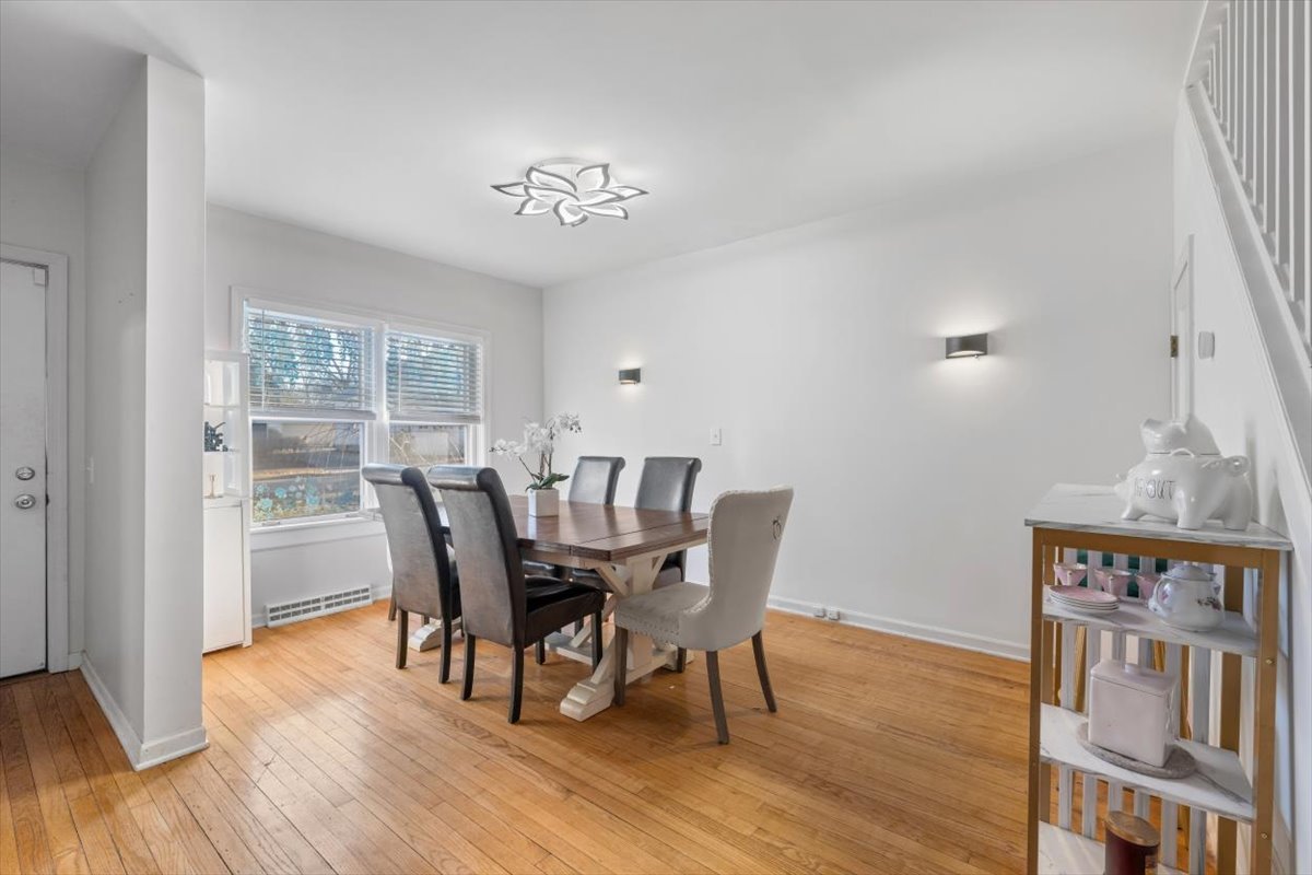 320 Noble Avenue Lake Forest, IL 60045 - Photo 5 of 33