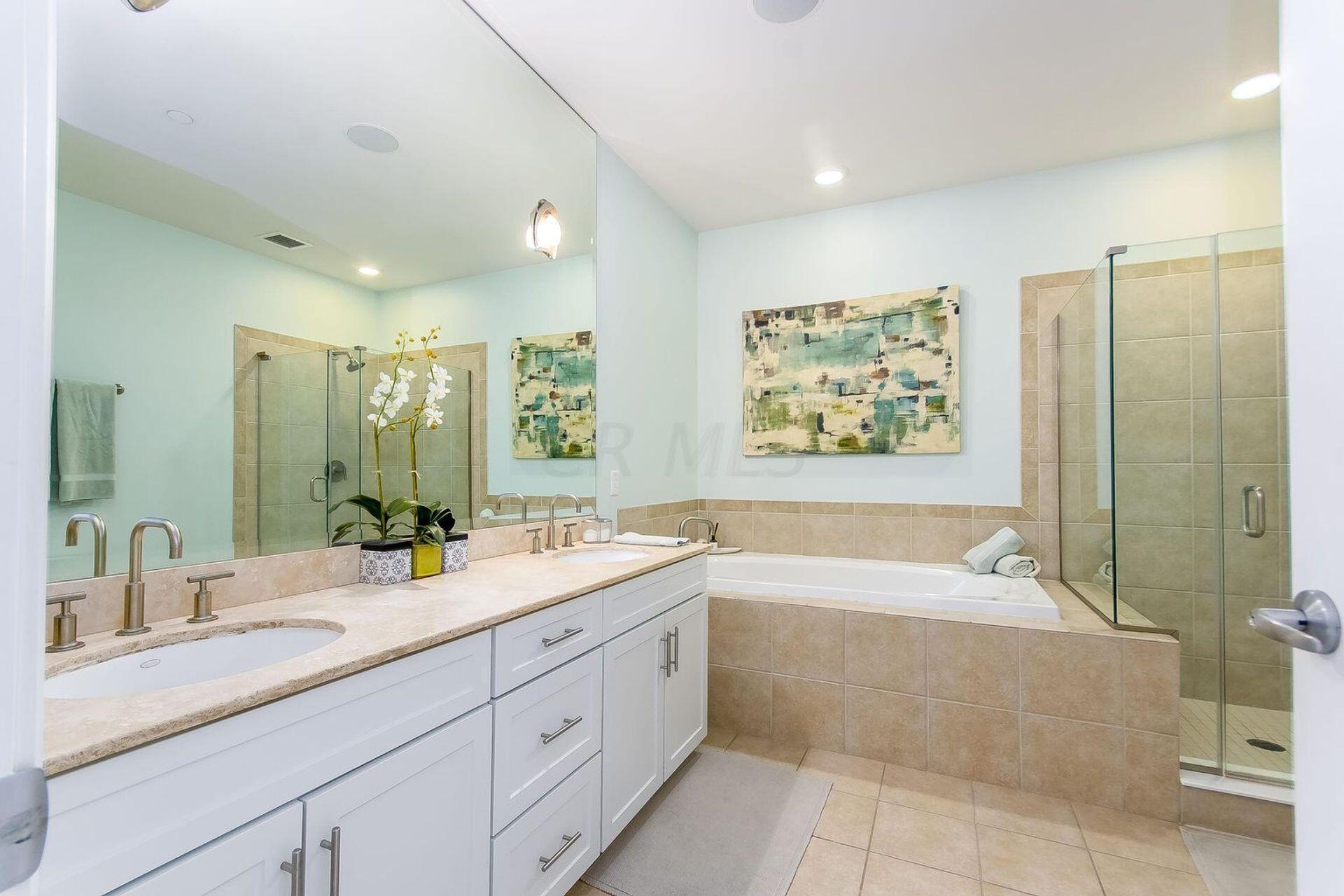 300 West Spring Street, Unit 301 Columbus, OH 43215 - Photo 15 of 19 owner suite