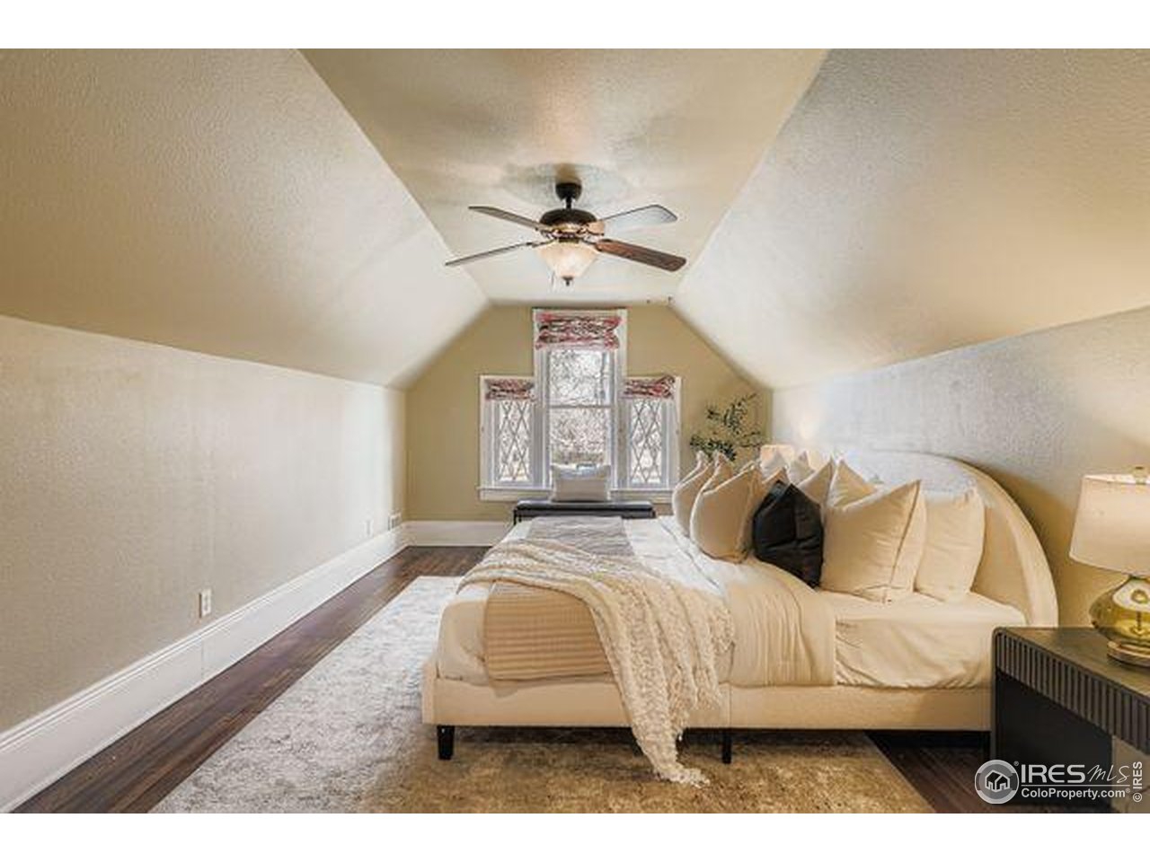 3001 North High Street Denver, CO 80205 - Photo 18 of 33 primary suite - upper level