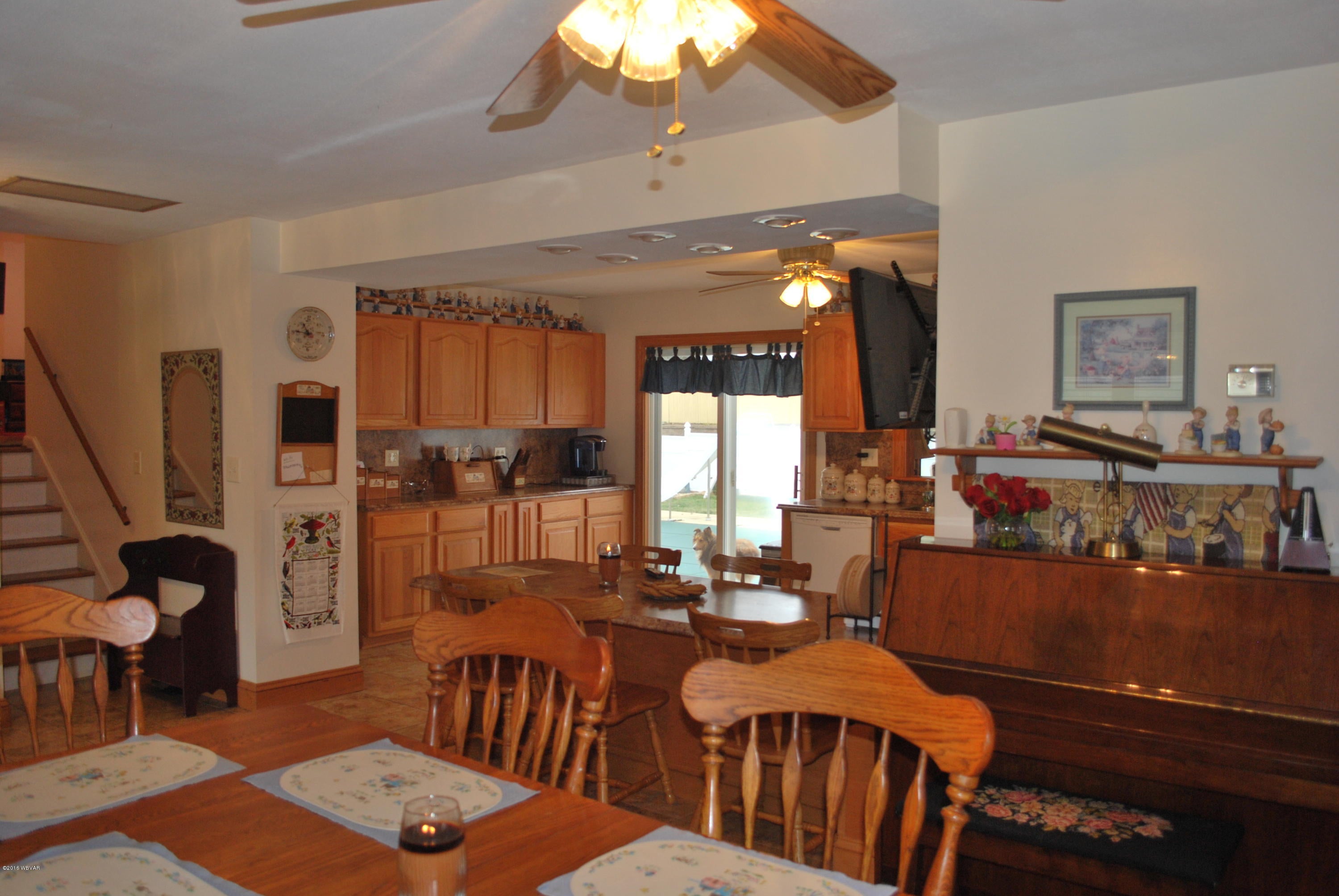 930 St Davids Road Williamsport, PA 17701 - Photo 4 of 12 Dining/Kitchen