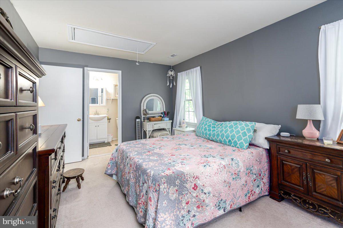 1416 Columbia Beach Road Shady Side, MD 20764 - Photo 19 of 29 Gallery Image 19